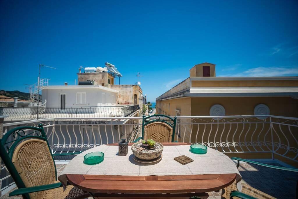 El Sueno De Zante City Center Apartments Buitenkant foto